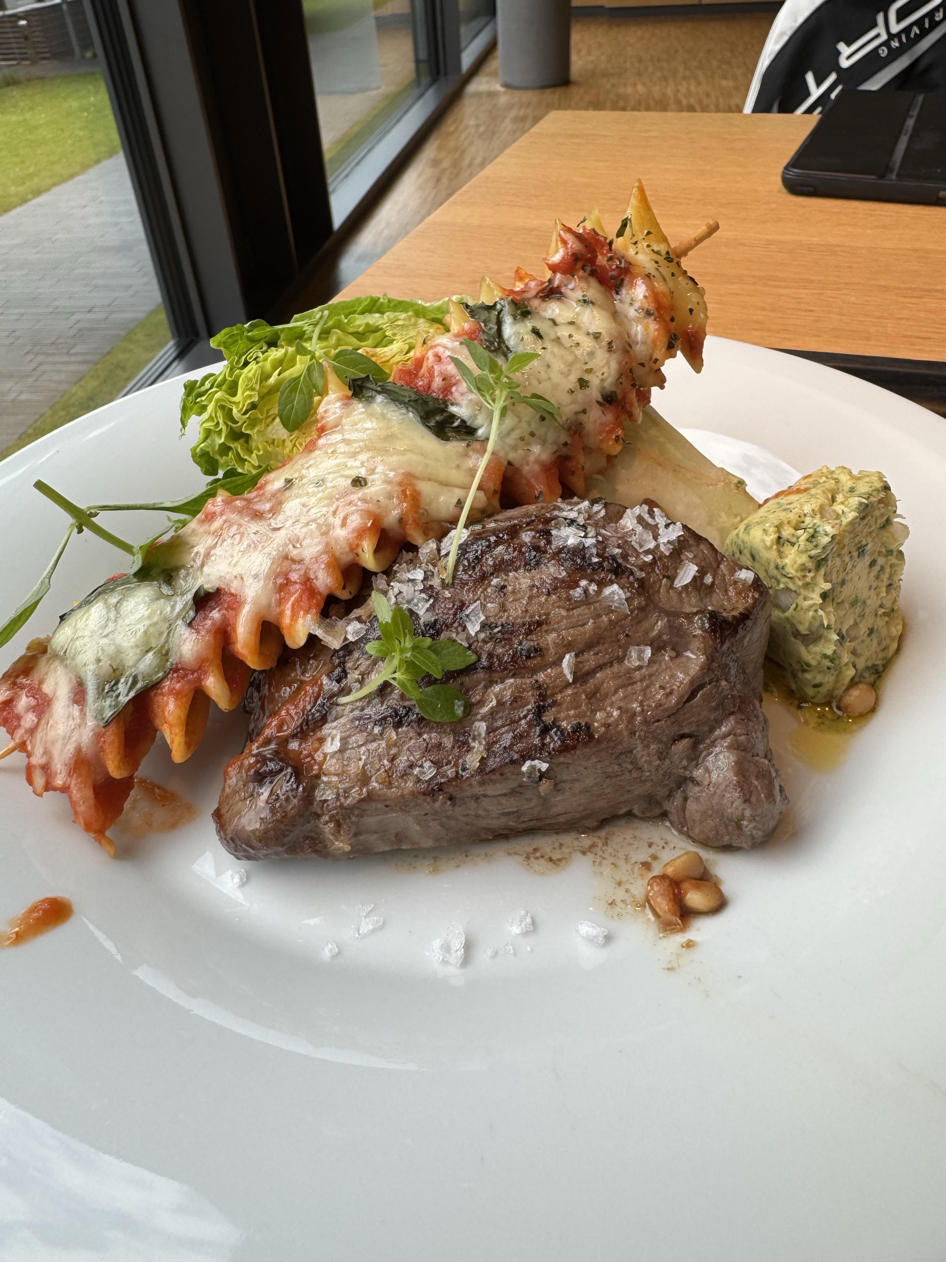 Beef sirloin steak (Ochsenfetzen) 2